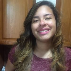 Meet your Posher, Daniela